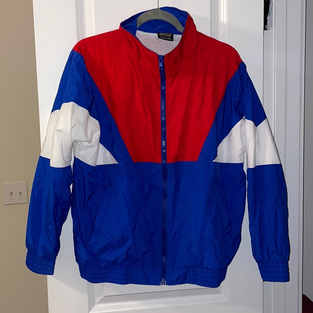 Cropped rain/sport jacket